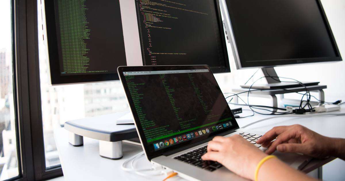 Generative AI seamless support of Startup & SaaS company customers